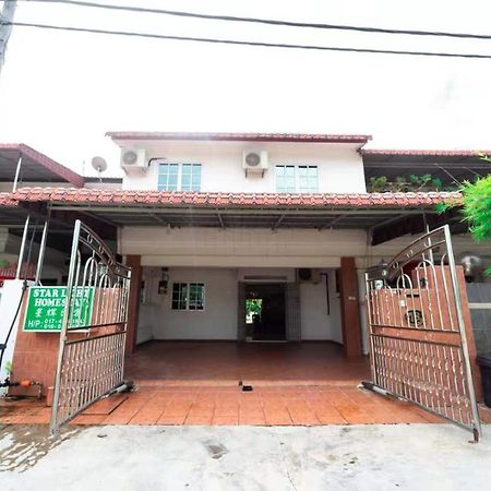 Star Light Homestay Sitiawan Dış mekan fotoğraf