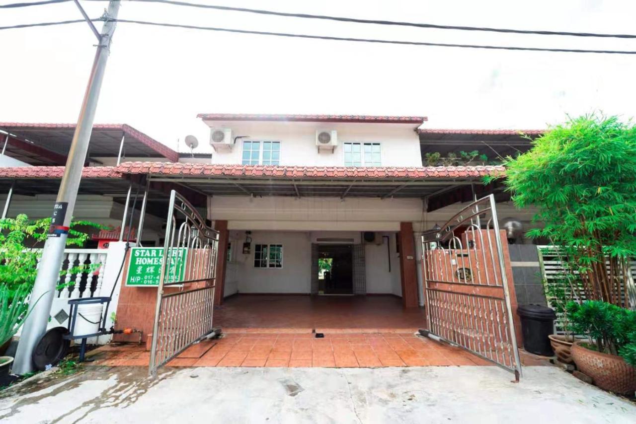Star Light Homestay Sitiawan Dış mekan fotoğraf
